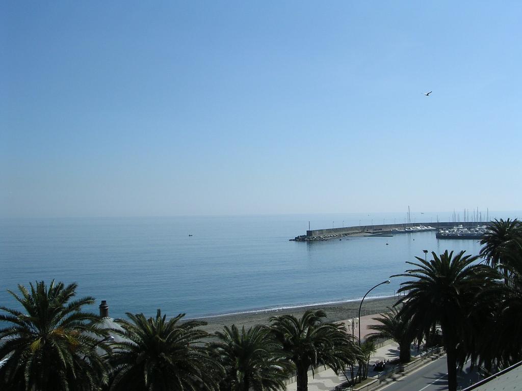 Hotel Riviera Arenzano Buitenkant foto