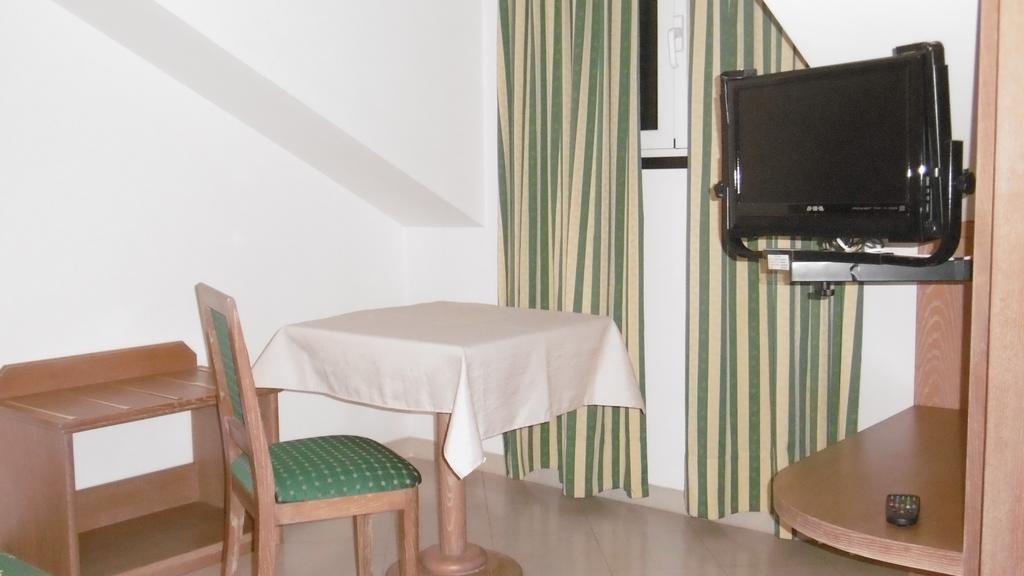 Hotel Riviera Arenzano Kamer foto